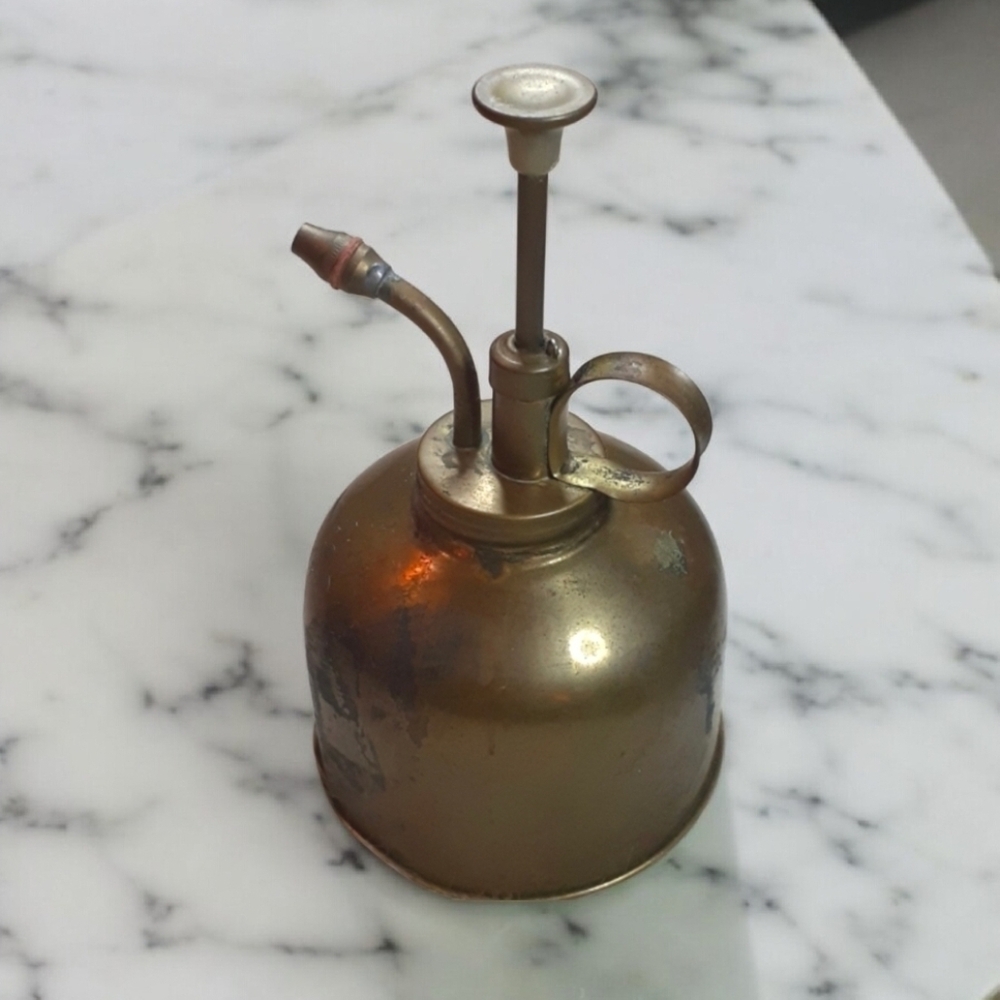 Vintage Solid Brass Oil Pump Spritzer Can